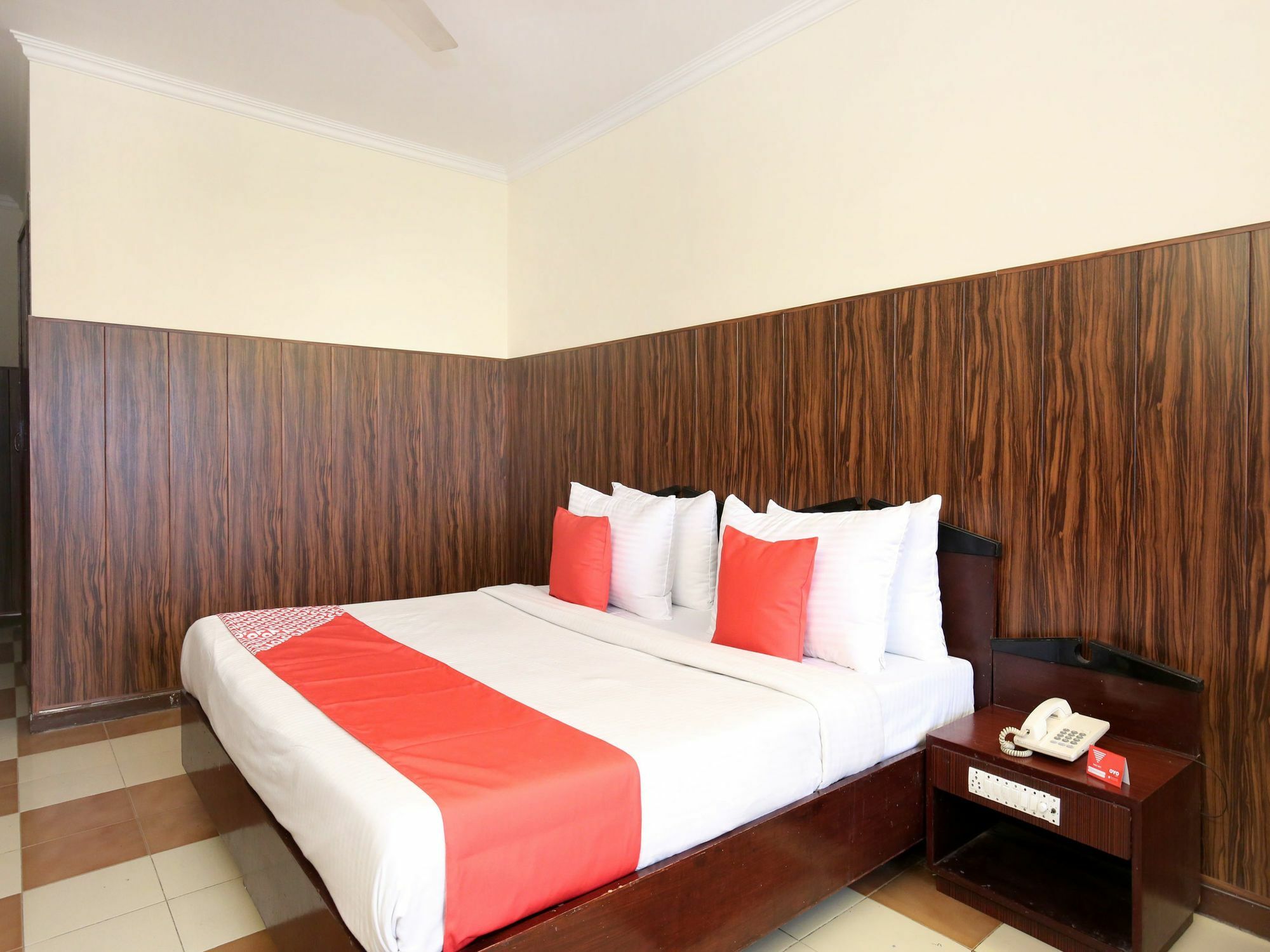 Hotel Oscar Regency 潘切库拉 外观 照片