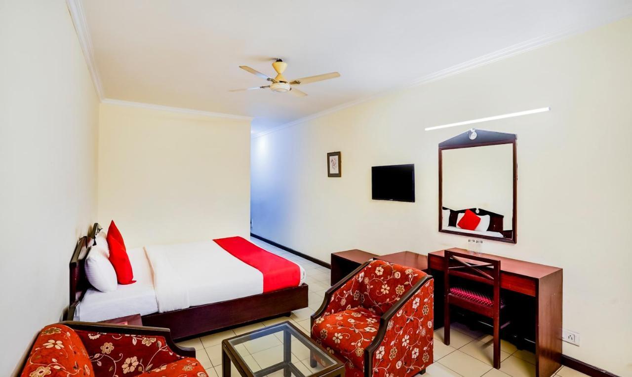 Hotel Oscar Regency 潘切库拉 外观 照片